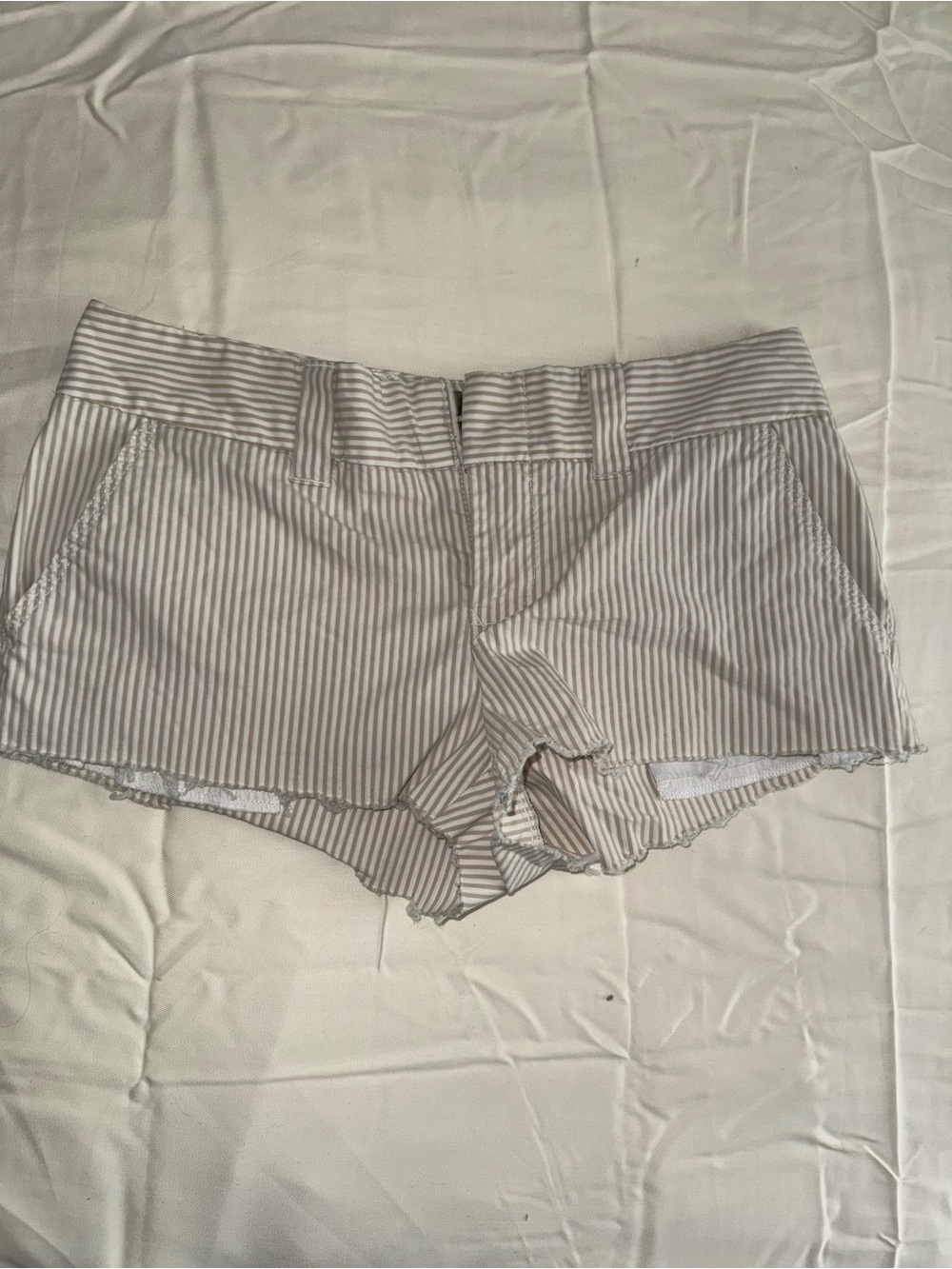 Tommy Hilfiger Beige and White Striped High-Waist Shorts